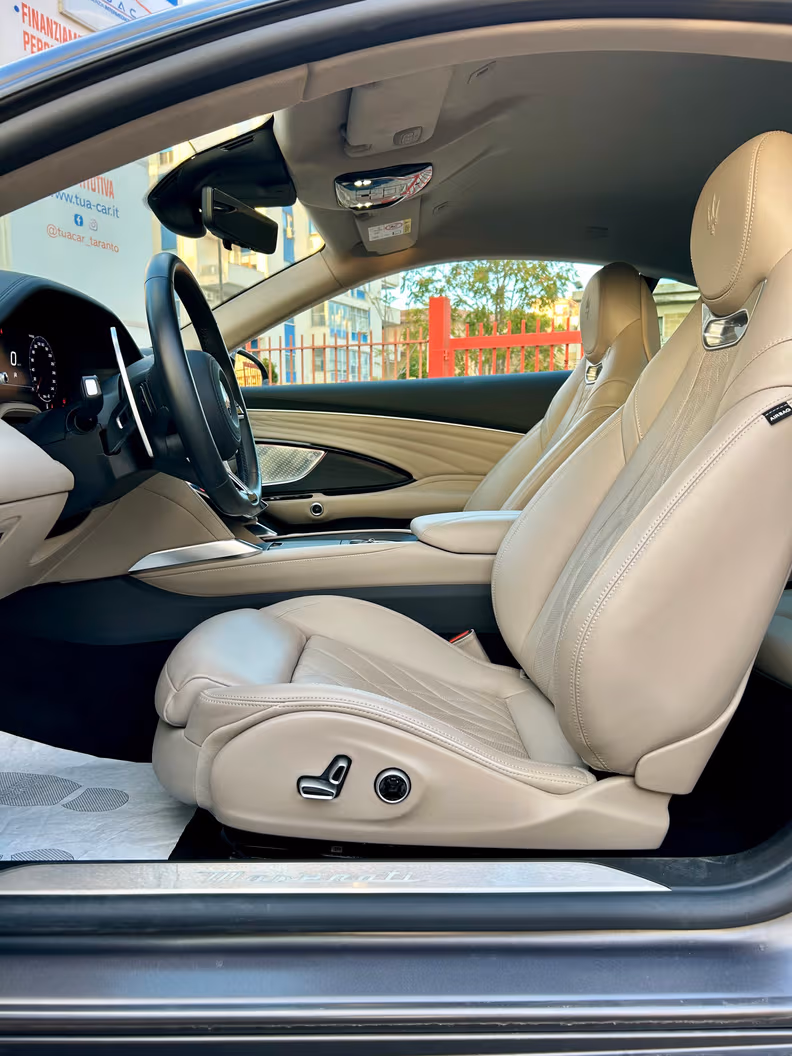 Maserati GranTurismo - 17