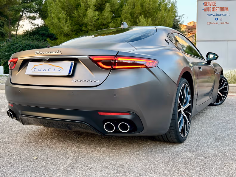 Maserati GranTurismo - 10