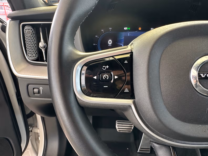 Volvo XC60 - 22