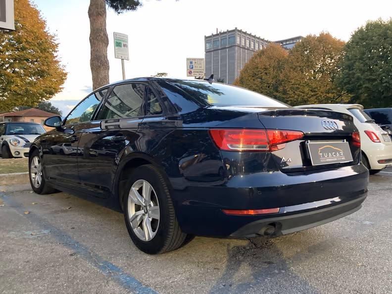 Audi A4 - 22