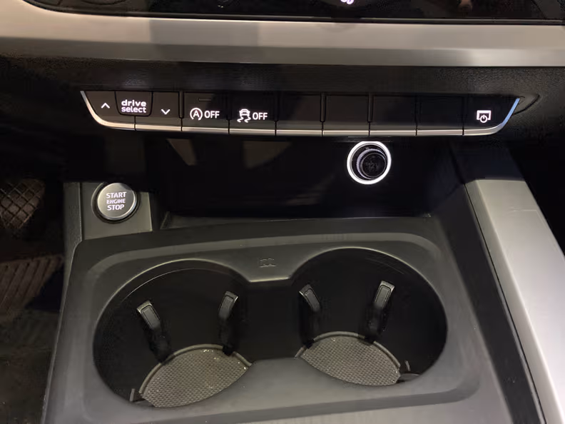 Audi A4 - 45
