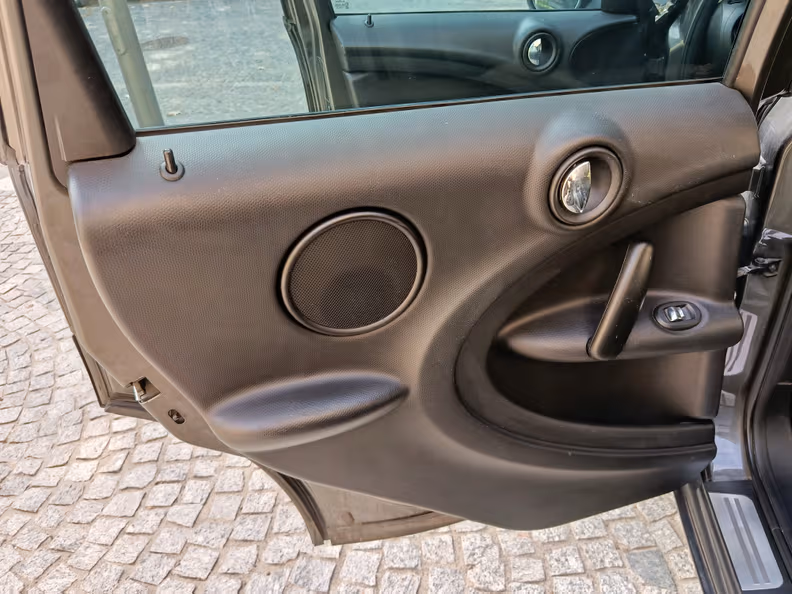 Mini Countryman - 33