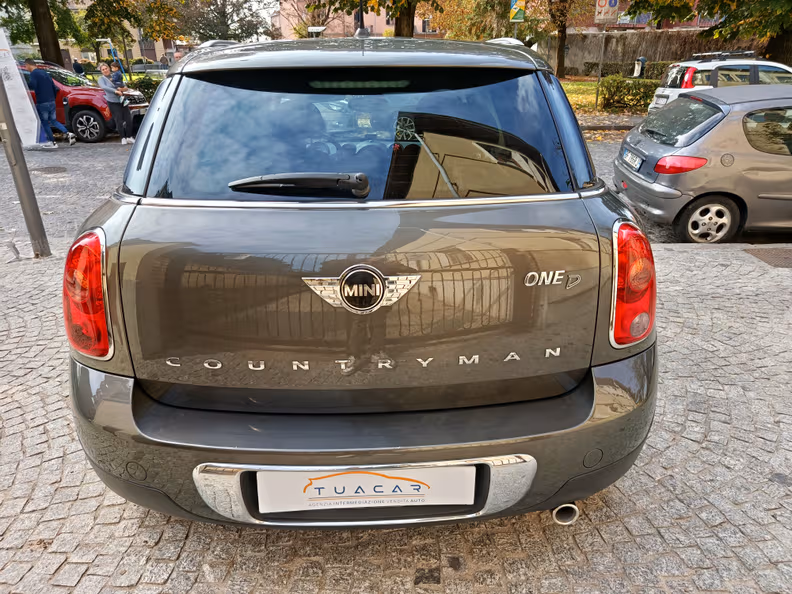 Mini Countryman - 6