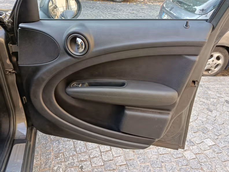 Mini Countryman - 34