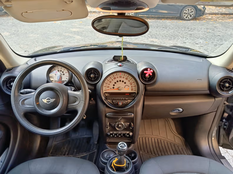 Mini Countryman - 36