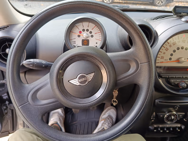 Mini Countryman - 12
