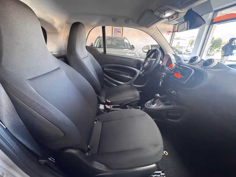 Smart Fortwo - 12