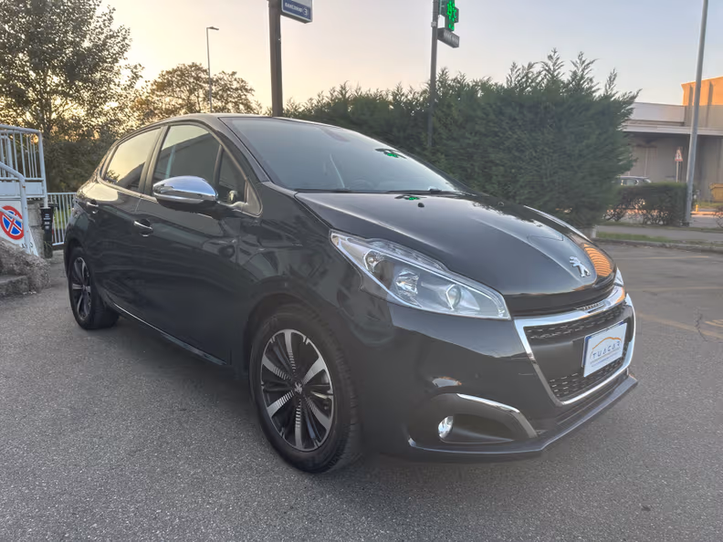 Peugeot 208 - 7
