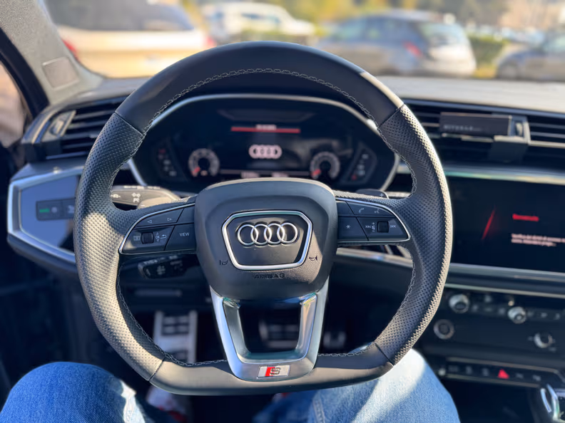 Audi Q3 - 14