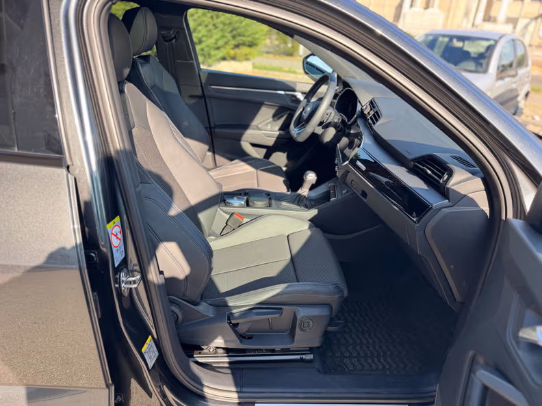 Audi Q3 - 25