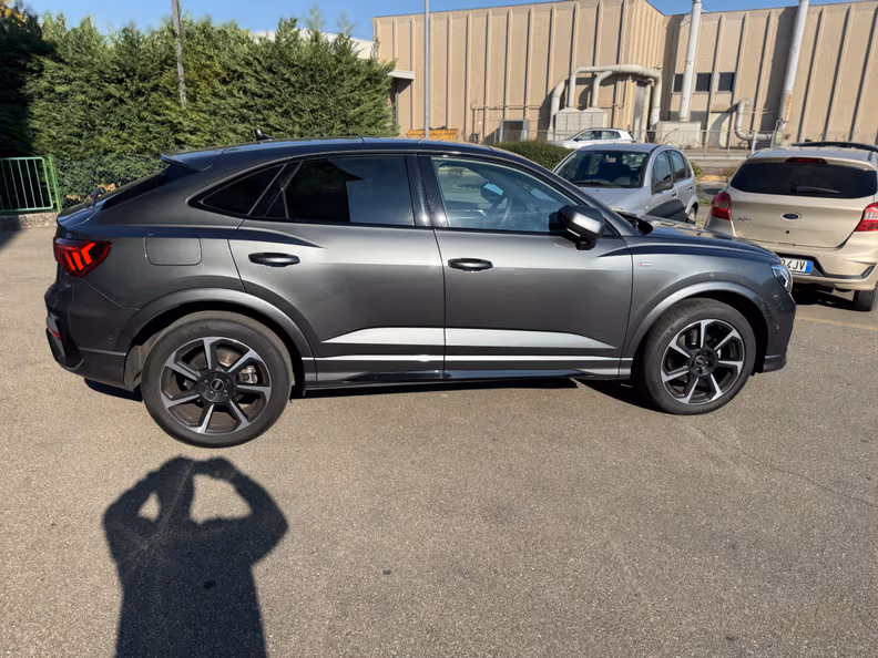 Audi Q3 - 6
