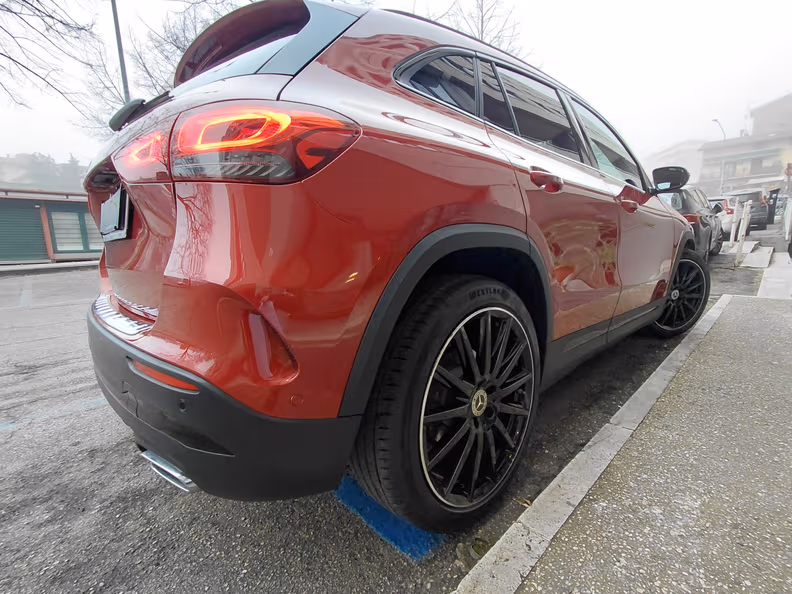 Mercedes-Benz GLA-Class - 26