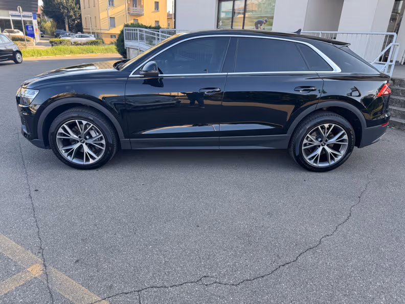 Audi Q8 - 2