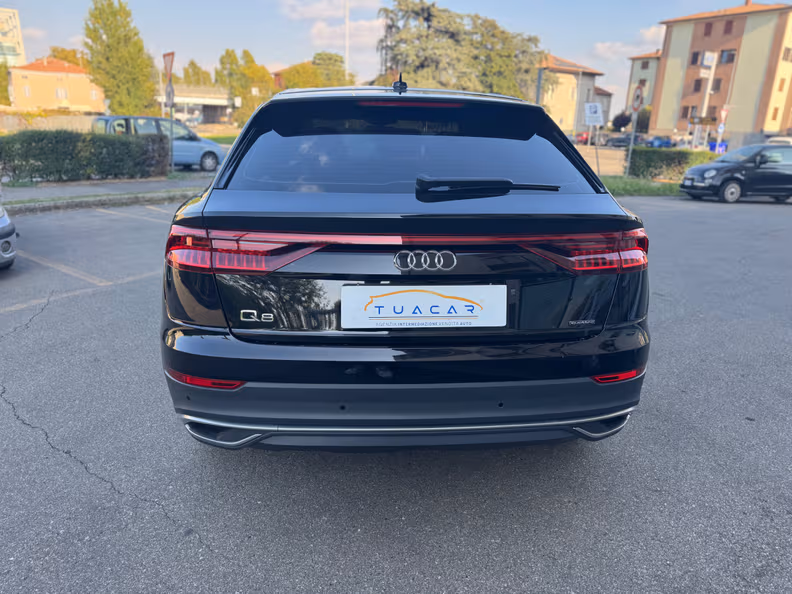 Audi Q8 - 4