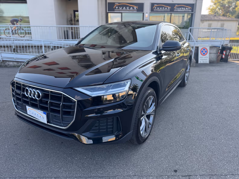 Audi Q8 - 1