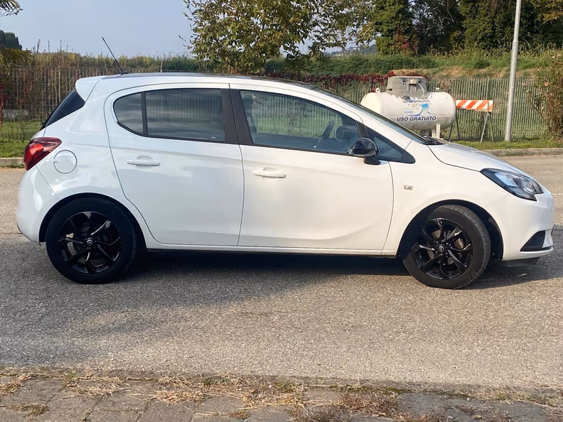 Opel Corsa - 3