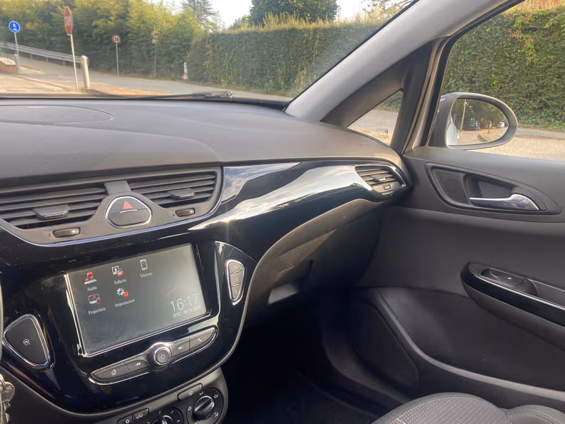 Opel Corsa - 36