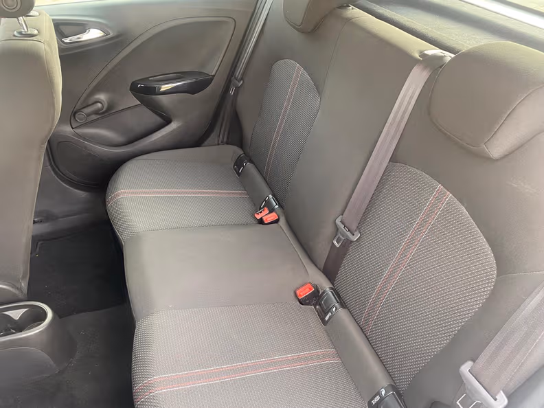 Opel Corsa - 8