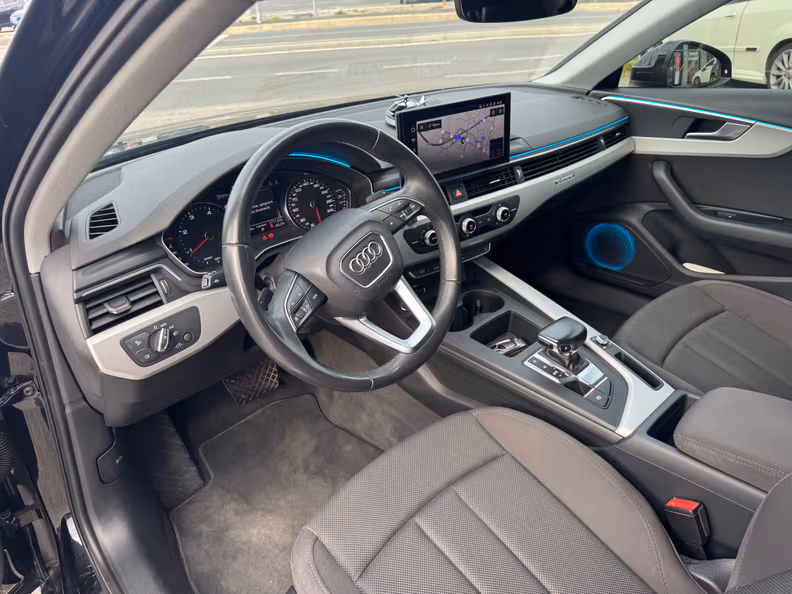 Audi A4 - 6
