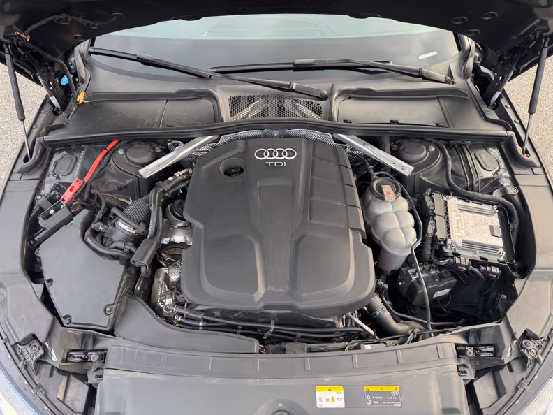 Audi A4 - 40