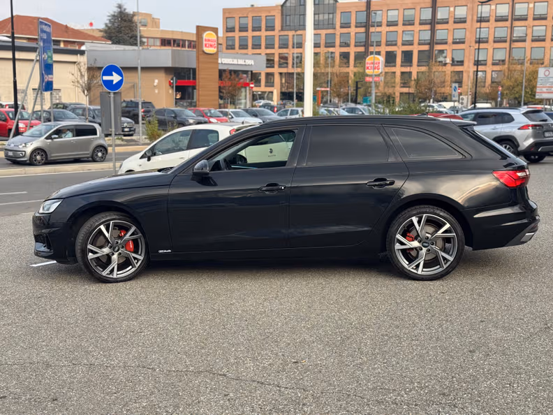 Audi A4 - 32