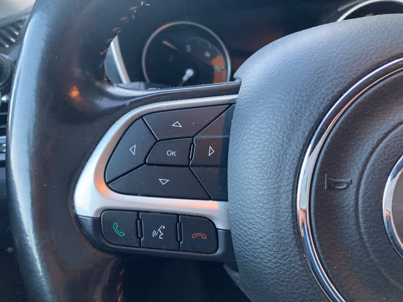 Jeep Compass - 44