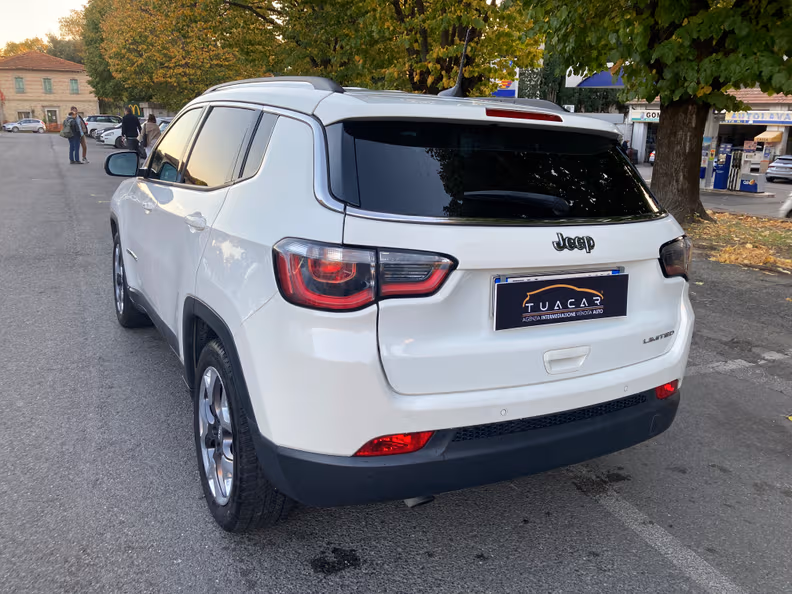Jeep Compass - 16