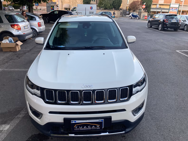 Jeep Compass - 36
