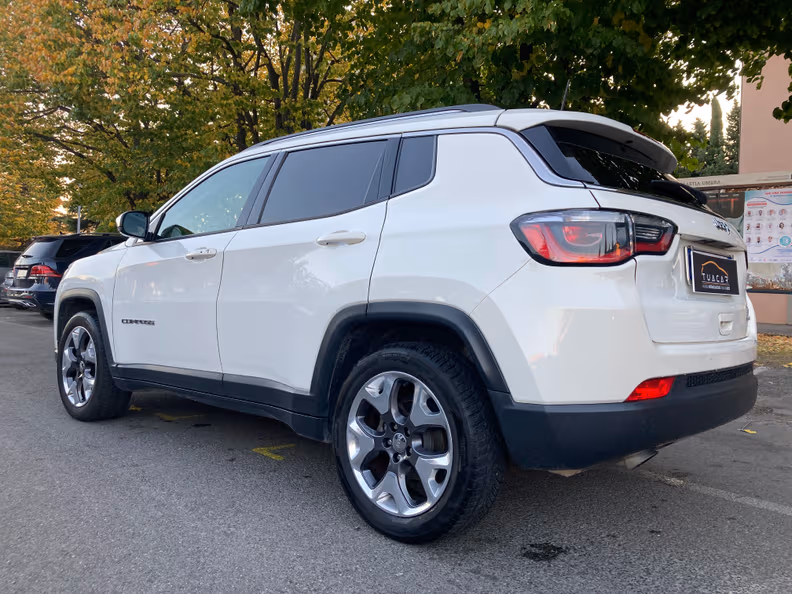 Jeep Compass - 14