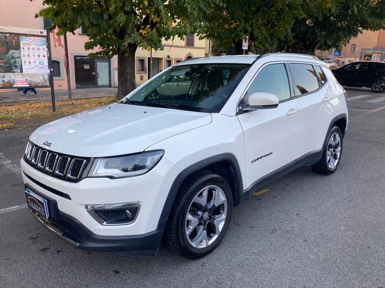 Jeep Compass - 1