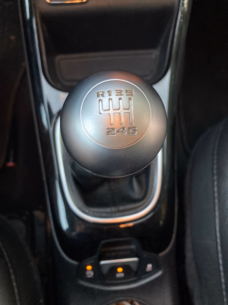 Jeep Compass - 51