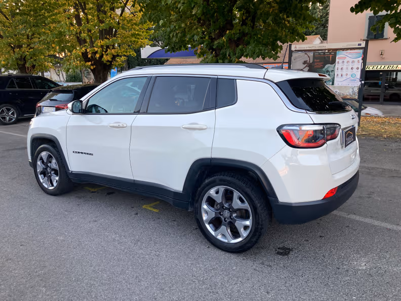 Jeep Compass - 15