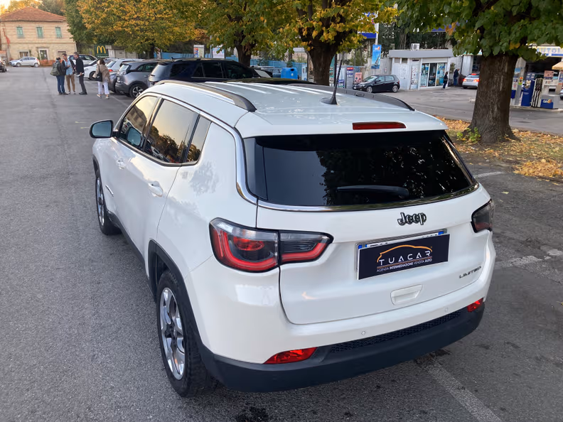 Jeep Compass - 17