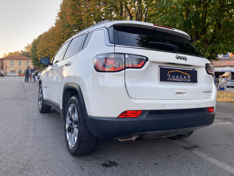 Jeep Compass - 18