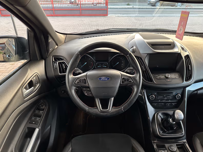 Ford Kuga - 7