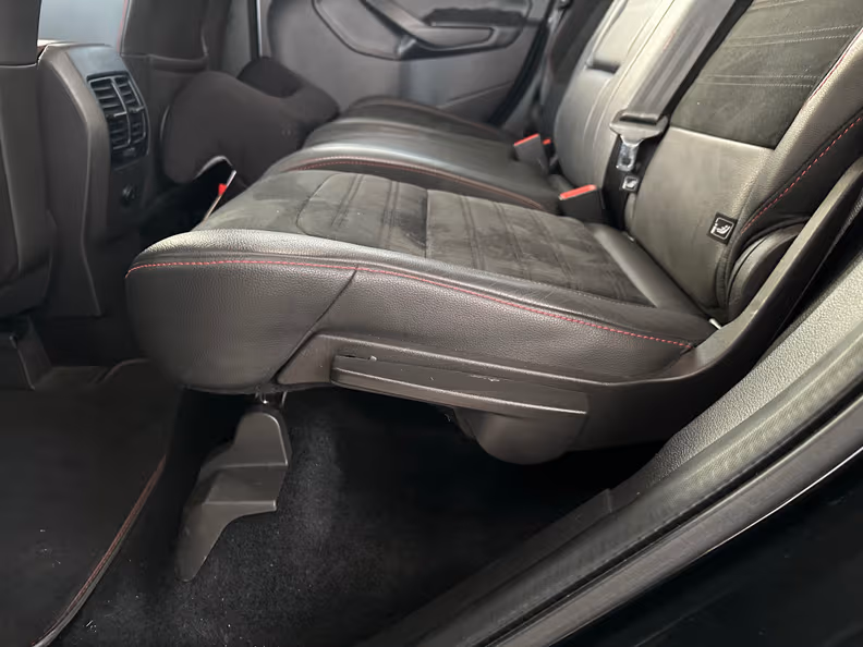 Ford Kuga - 14