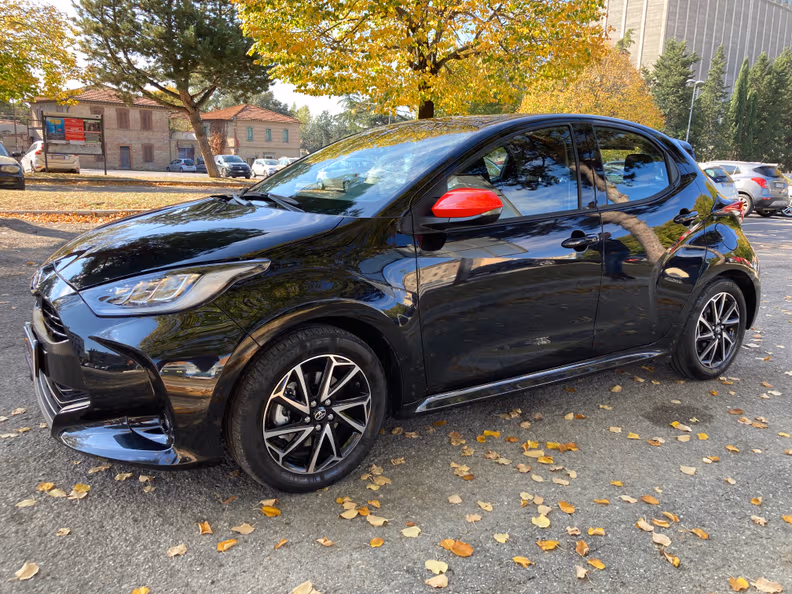 Toyota Yaris - 24