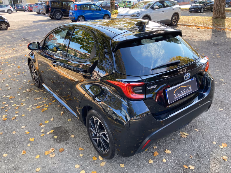 Toyota Yaris - 32