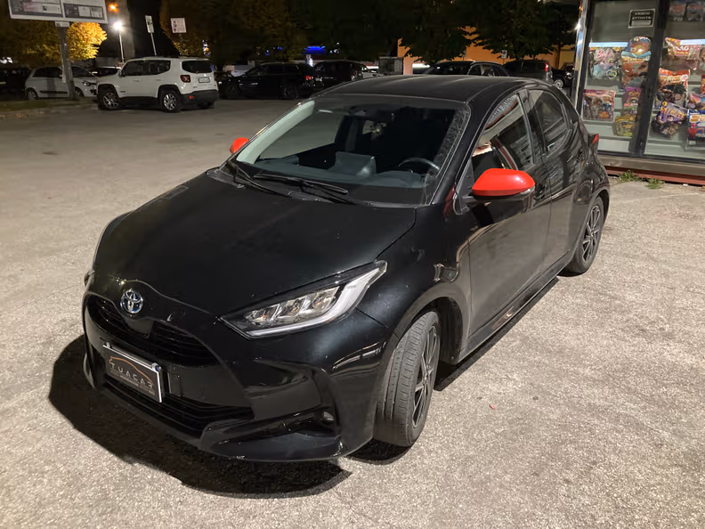 Toyota Yaris - 6