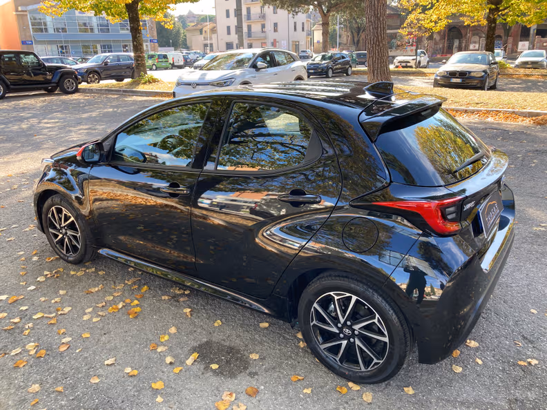 Toyota Yaris - 28
