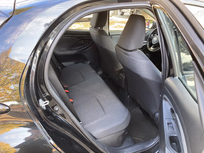 Toyota Yaris - 76