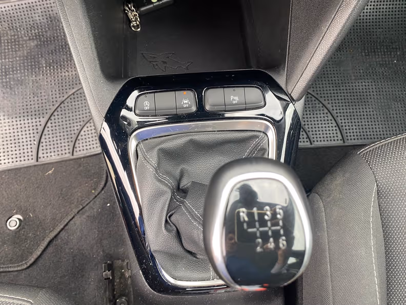 Opel Corsa - 20