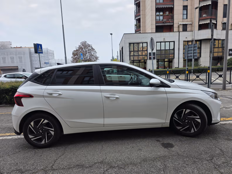 Hyundai i20 - 26