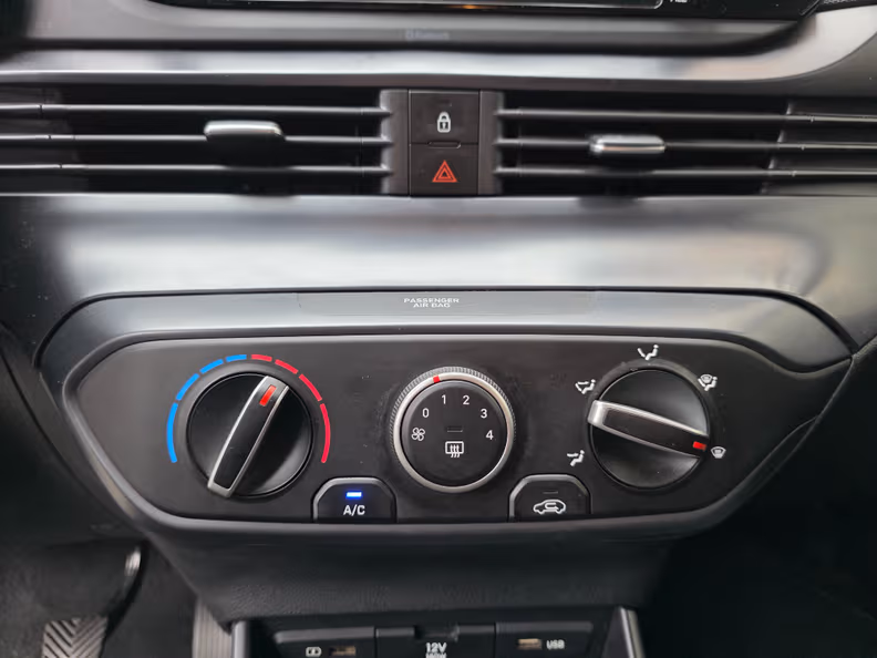 Hyundai i20 - 17