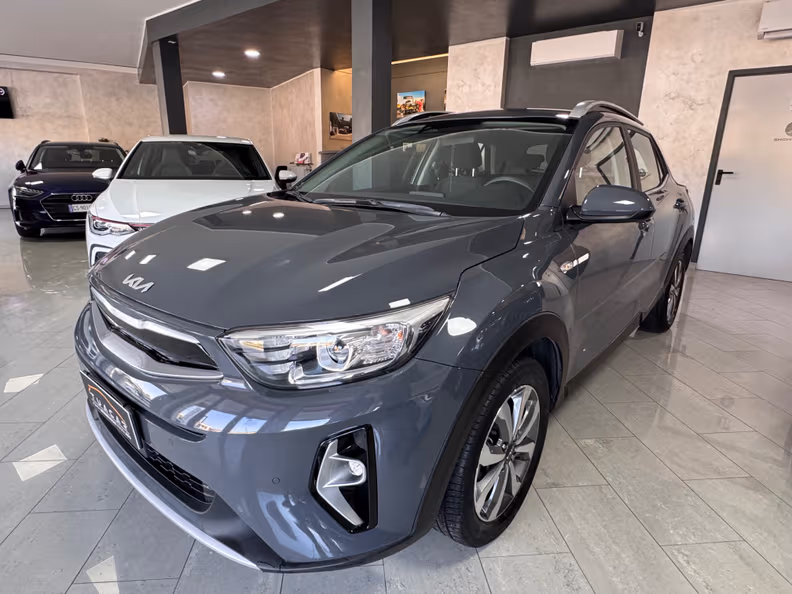 Kia Stonic - 1