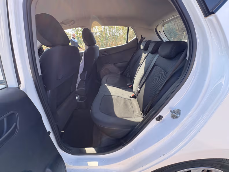 Hyundai i10 - 17
