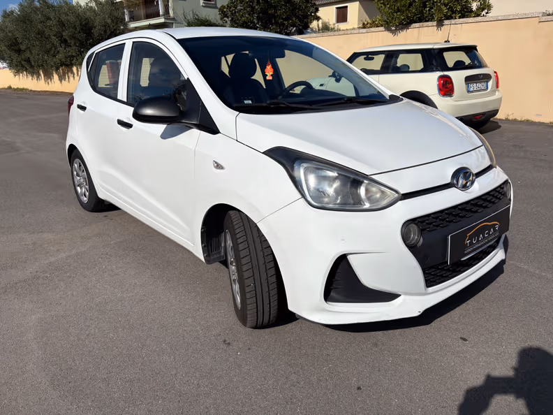 Hyundai i10 - 3