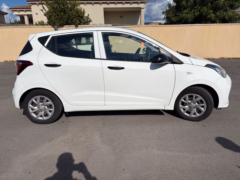 Hyundai i10 - 4