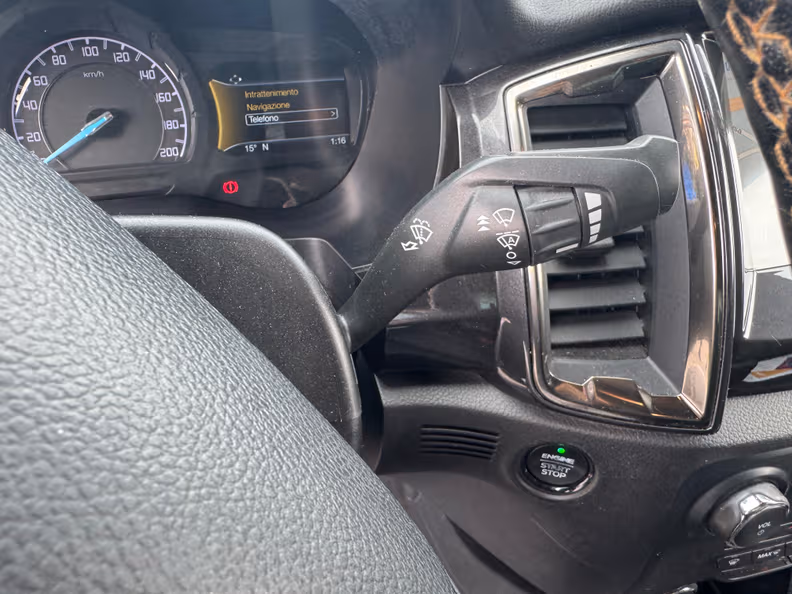 Ford Ranger - 25