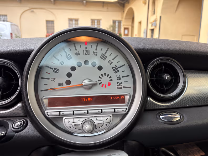 Mini 3-door / 5-door Hatch - 18